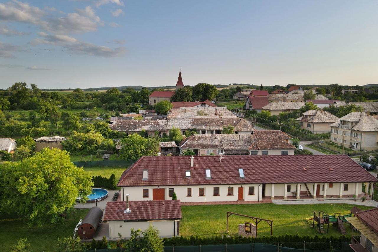 Farmaobeckov Sk Appartement Buitenkant foto
